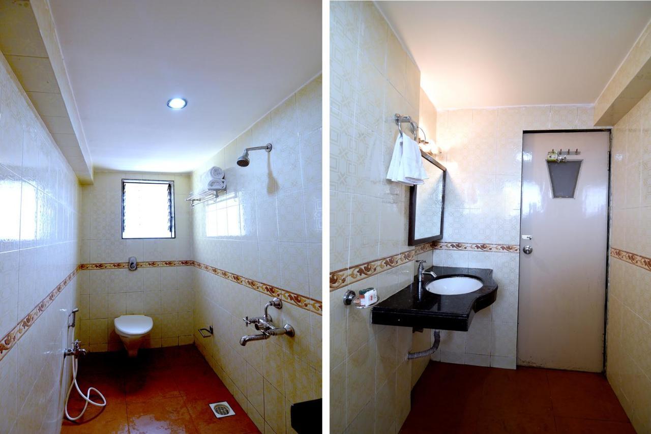 Om Shiv Hotel Márgáo Kültér fotó