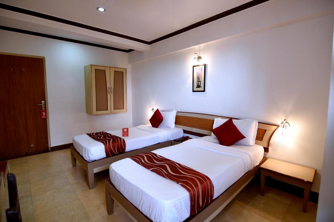 Om Shiv Hotel Márgáo Kültér fotó